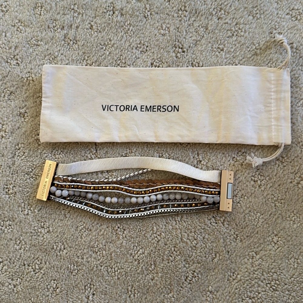 NWOT Vitoria Emerson stack
